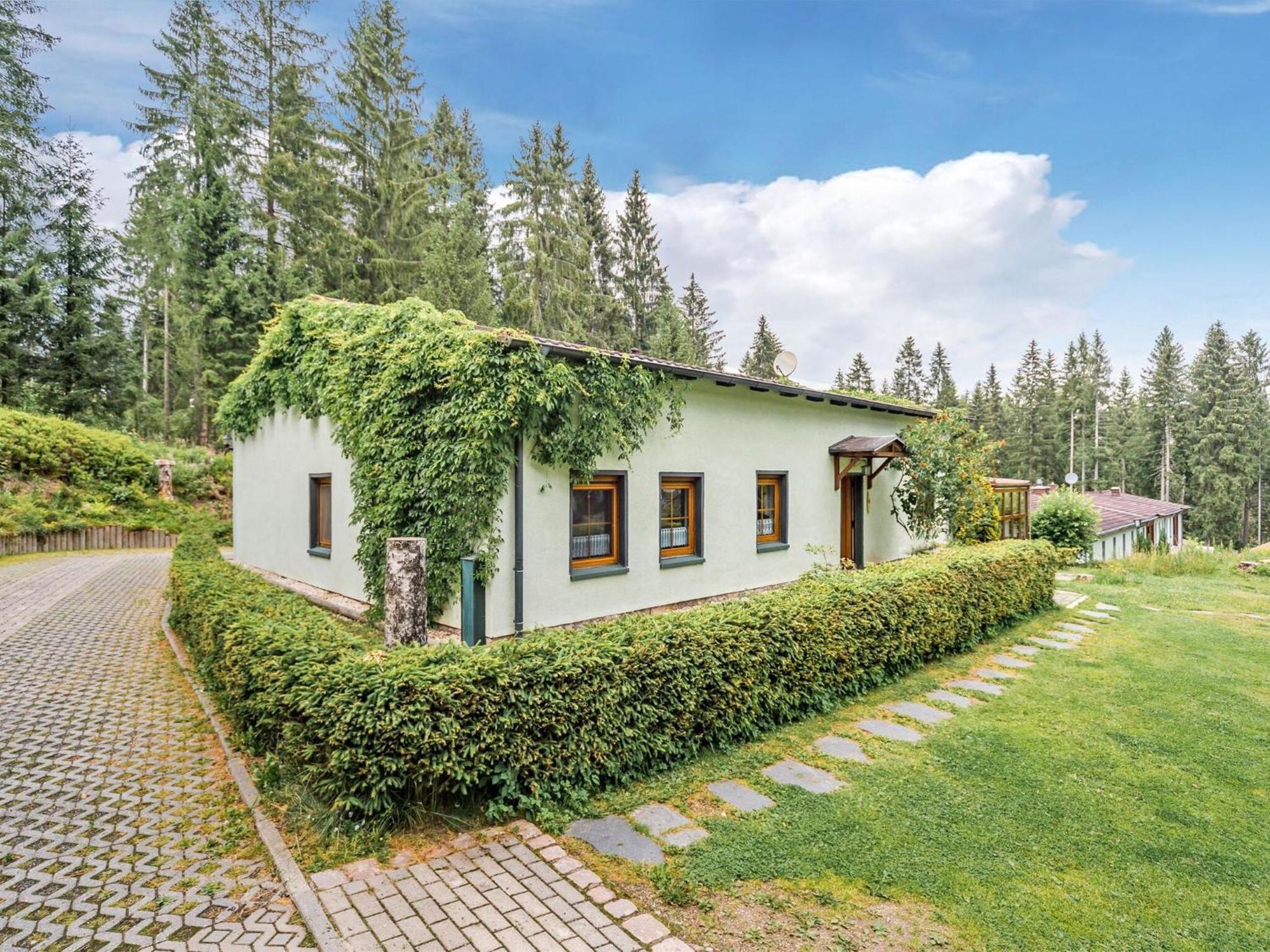 Holiday Home With Shared Pool In J Gersgr N Bad Reiboldsgrün Exterior foto
